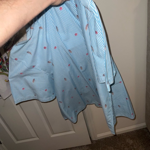 2 Robert Graham button ups 2xl & 3xl - Picture 6 of 13